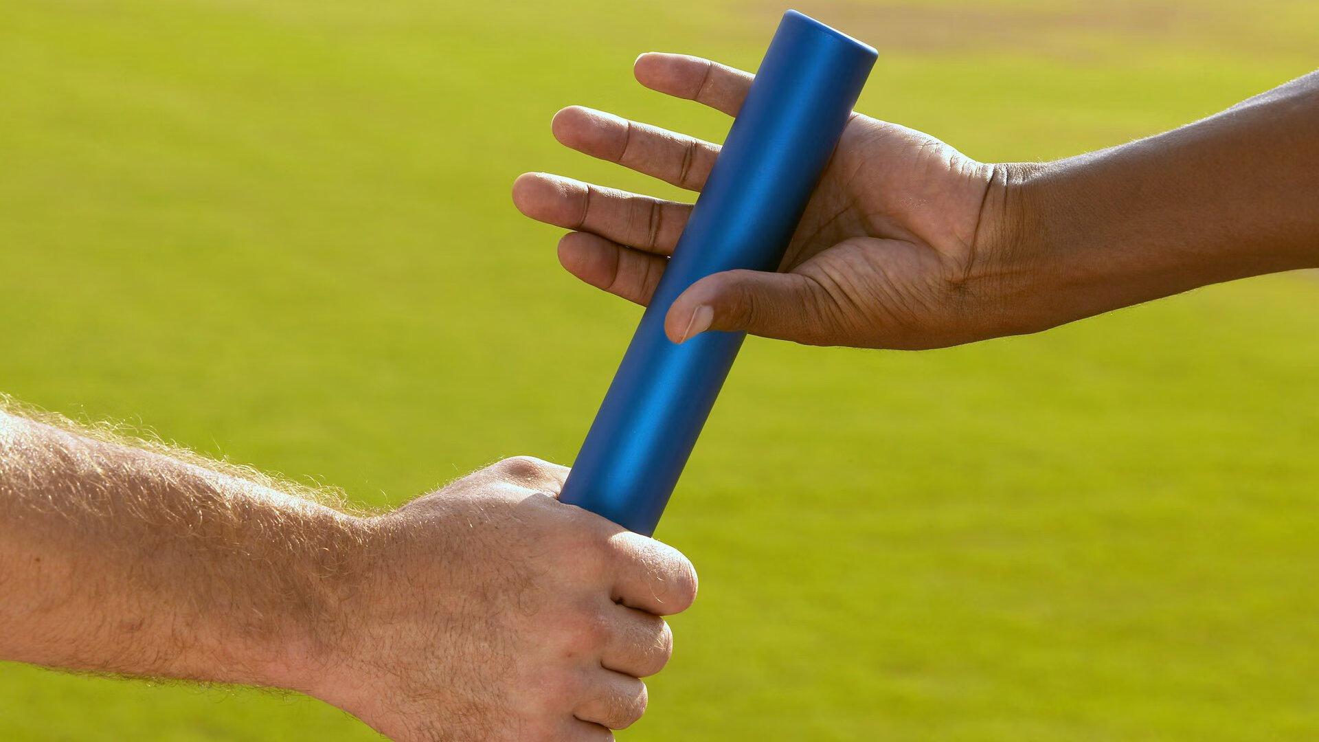 风云突变，在规则与时间的裂缝中，唯有应变者生存，裂缝之间，应变者的生存法则